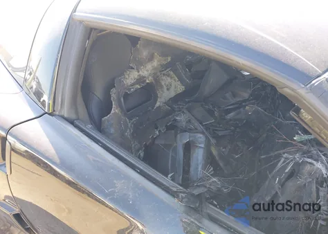 2007 Chevrolet Corvette Z06 Hardtop z USA, uszkodzony, nr VIN 1G1YY26E275107003